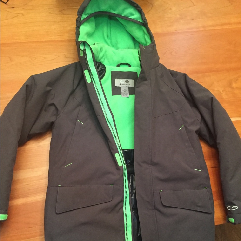 Warm winter coat ❄️❄️❄️ Boys Sz 8/10